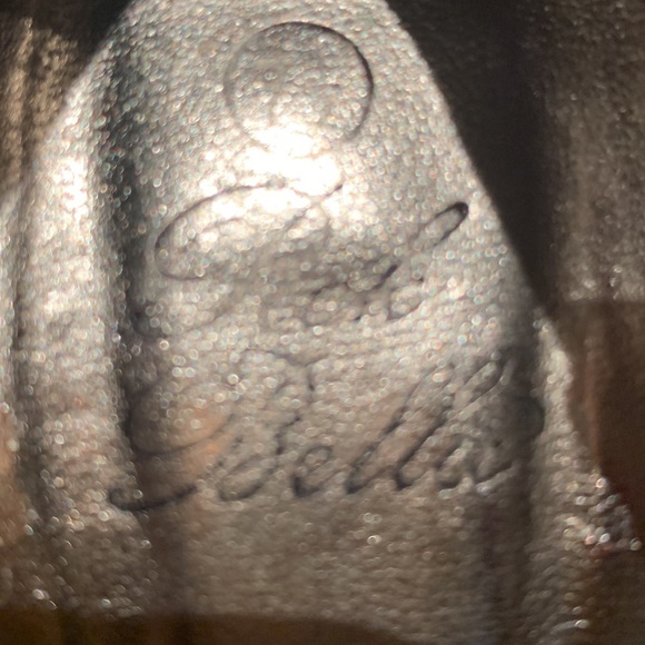 SUPER SEXY Glamorous red stiletto heels w/ sequin bows.Size 7 1/2. By Rck Bella - Picture 5 of 12